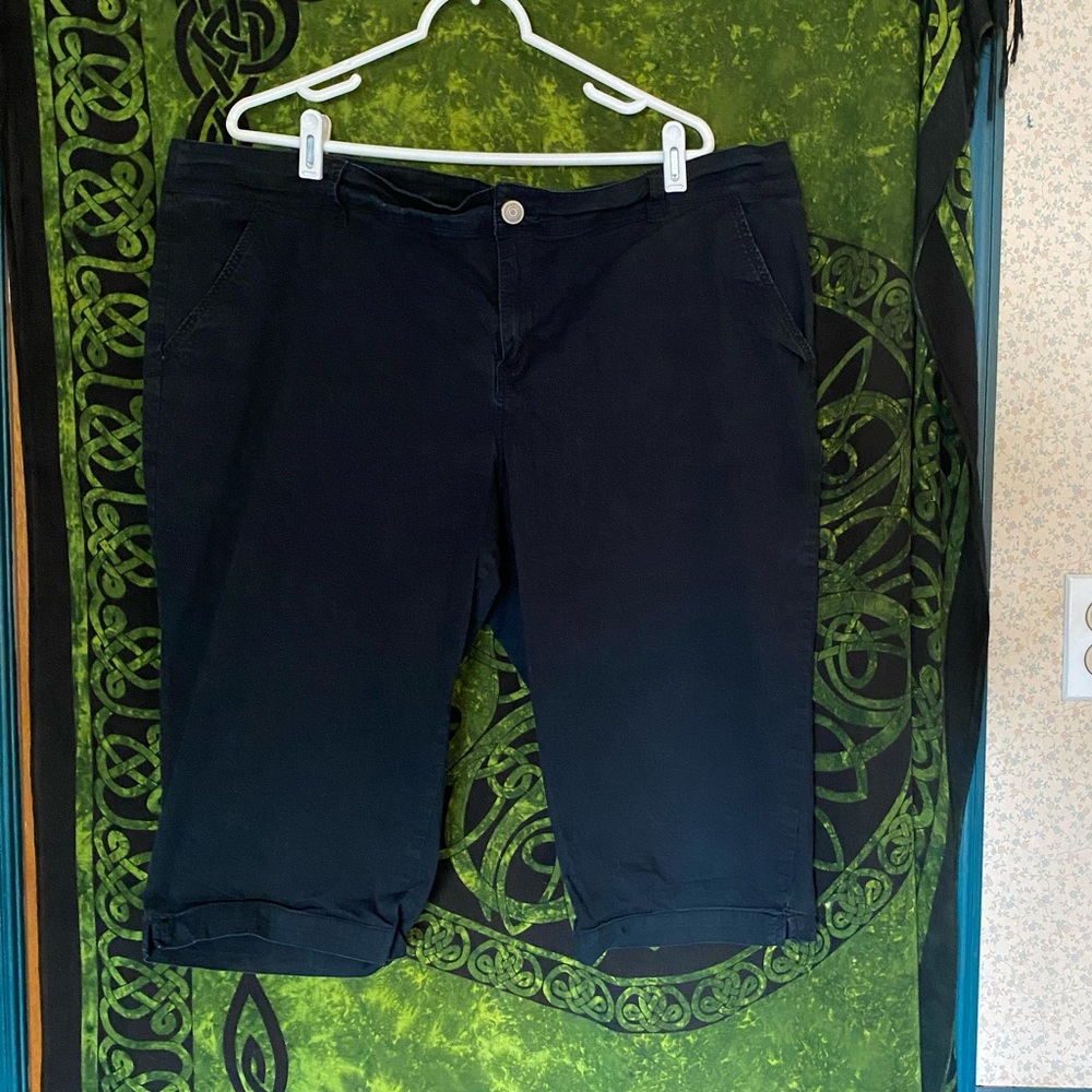 Lane Bryant Capris